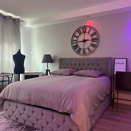 Le Carre Strasbourgeois - Logement Entier Au Centre Du Neudorf F1 Екстер'єр фото