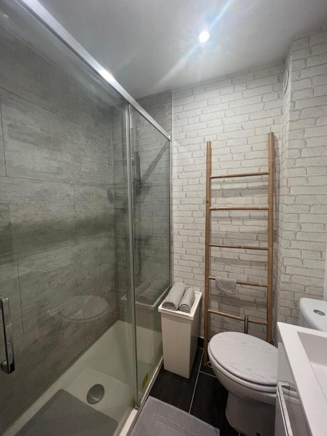 Le Carre Strasbourgeois - Logement Entier Au Centre Du Neudorf F1 Екстер'єр фото
